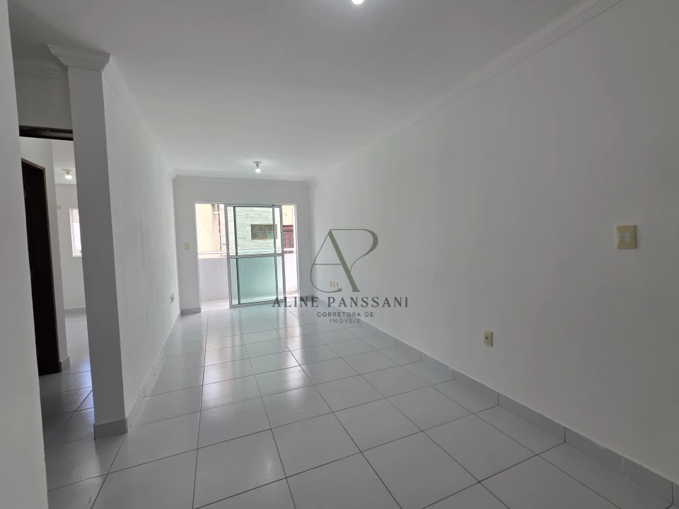 Imagens do imóveis APARTAMENTO À VENDA 2 QUARTOS, VARANDA, 1º ANDAR DE ESCADAS, COM ÁREA DE LAZER, 1 VAGA COBERTA