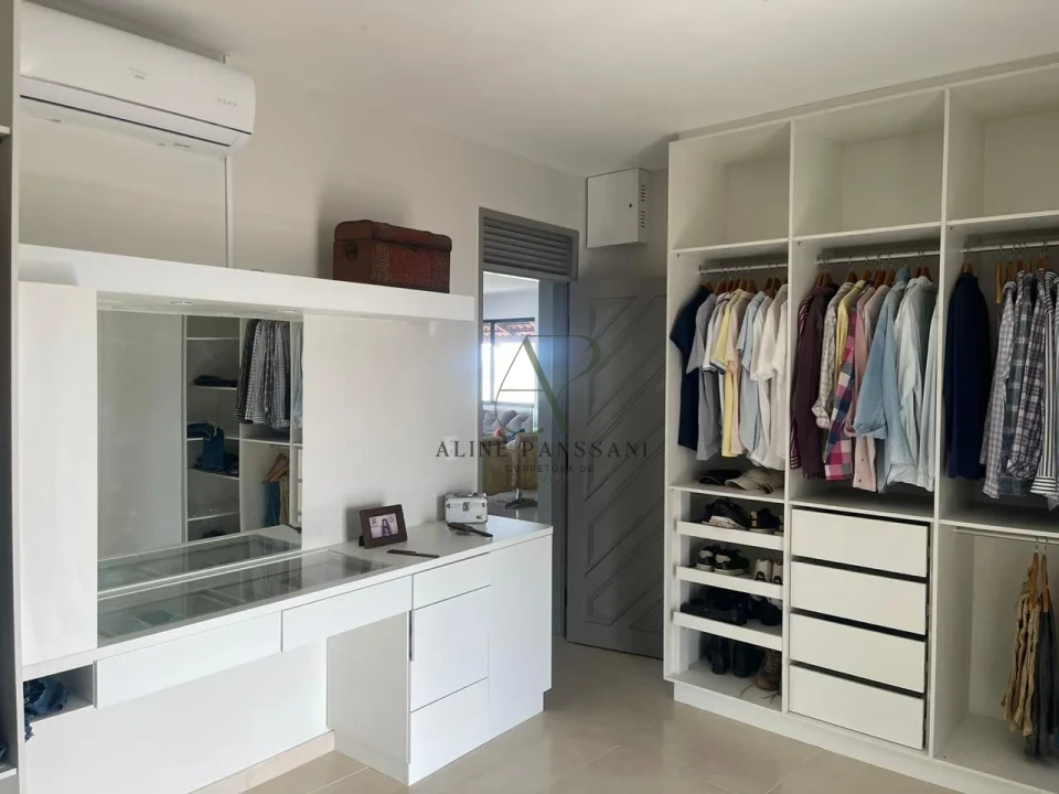 Imagens do imóveis CASA DE LUXO EM LUCENA, COM PISCINA, ADEGA, VARANDA, PLACAS SOLARES