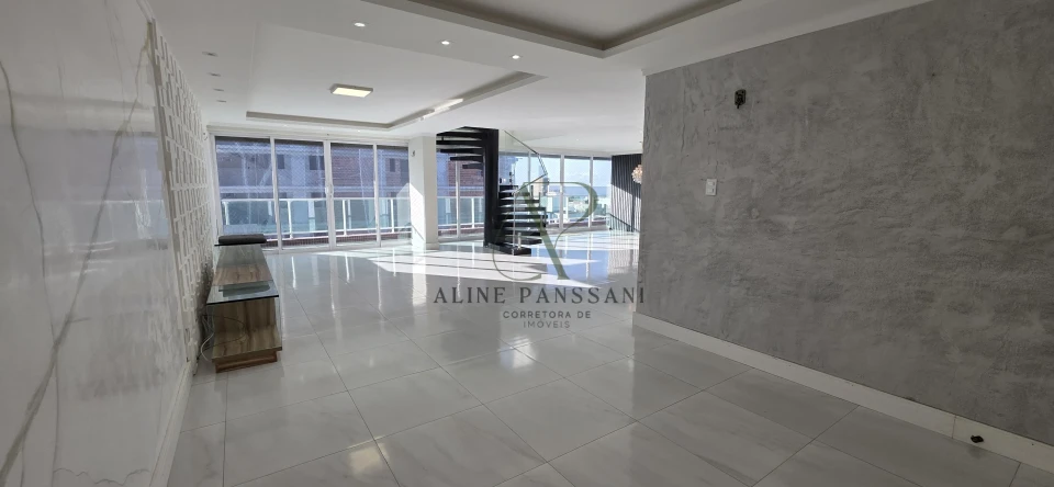 Imagens do imóveis COBERTURA DUPLEX COM VISTA MAR, 250m², 5 QUARTOS, SENDO 2 SUÍTES, PISCINA, NASCENTE, 1 VAGA, EM CAMBOINHA