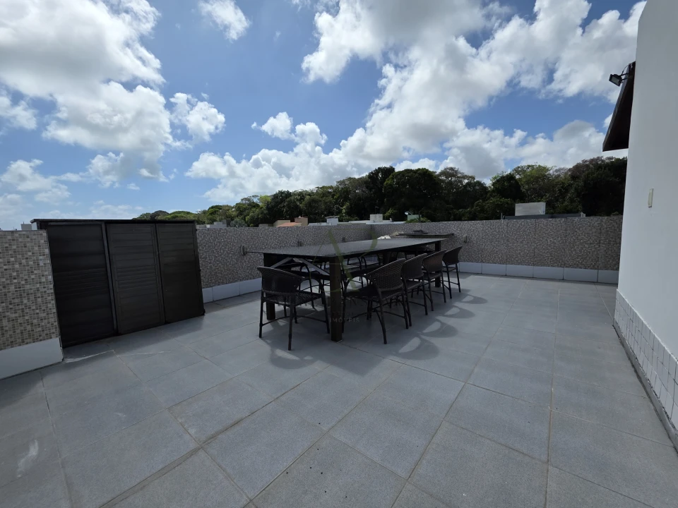 Imagens do imóveis CASA PARA LOCAÇÃO ANUAL, 03 SUÍTES, ESCRITÓRIO, SOLÁRIUM, PISCINA, INTERMARES