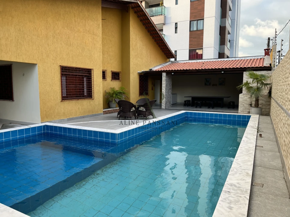 Imagens do imóveis CASA DE PRAIA PARA LOCAÇÃO MENSAL OU POR TEMPORADA, 4 SUÍTES, PISCINA E CHURRASQUEIRA, EM INTERMARES