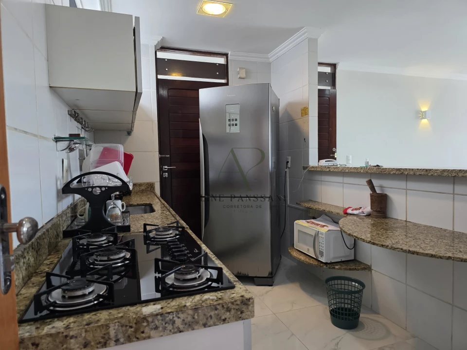 Imagens do imóveis VENDE-SE APARTAMENTO A 40M DO MAR, 3 QUARTOS, 1 SUÍTE, 100M², VARANDA, 2 VAGAS, 2 ELEVADORES