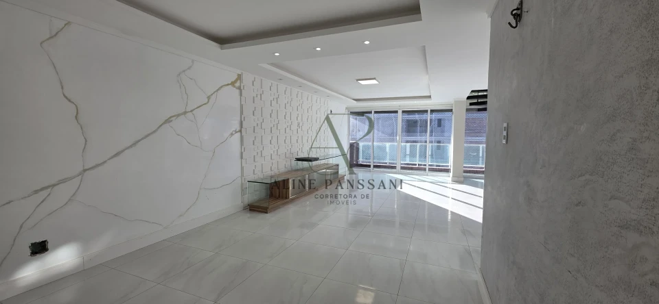 Imagens do imóveis COBERTURA DUPLEX COM VISTA MAR, 250m², 5 QUARTOS, SENDO 2 SUÍTES, PISCINA, NASCENTE, 1 VAGA, EM CAMBOINHA