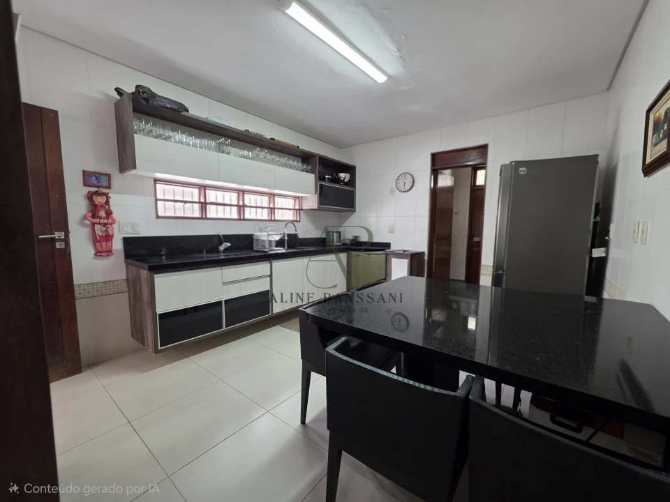 Imagens do imóveis CASA DUPLEX,  SOLTA À VENDA, 321M², 4 SUÍTES, PISCINA, 2 VAGAS, INTERMARES
