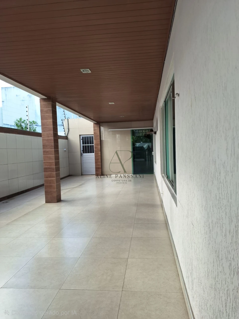 Imagens do imóveis CASA À VENDA, 287m², 4 QUARTOS, PISCINA, 6 VAGAS, INTERMARES