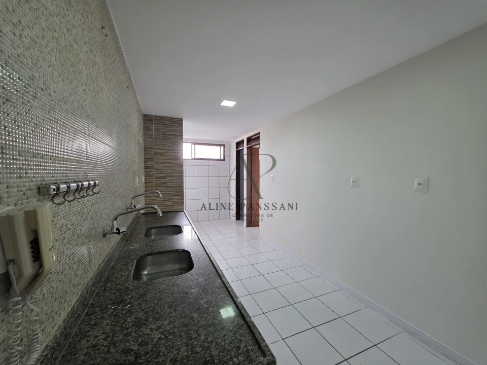 Imagens do imóveis APARTAMENTO À VENDA, COM 3 QUARTOS, DCE COMPLETA, SALA PARA 2 AMBIENTES, 1 VAGA COBERTA, TODO REFORMADO, TAMBAUZINHO