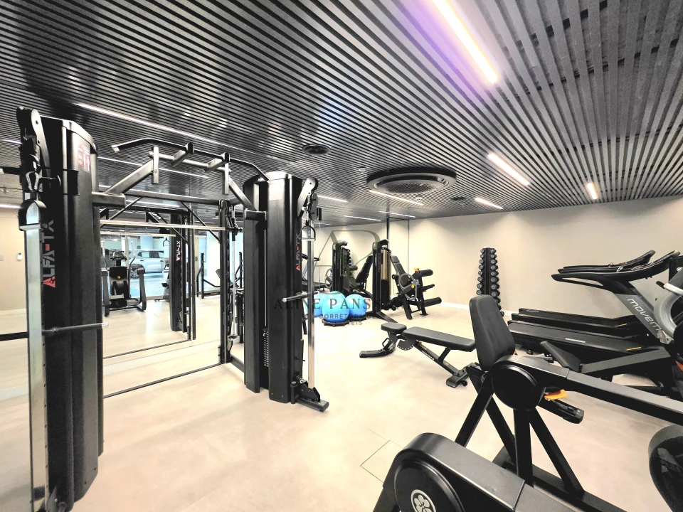 Imagens do imóveis FLAT DE LUXO TÉRREO À VENDA, 55m², COM OU SEM MOBÍLIA, PÉ NA AREIA, VISTA MAR, JARDIM OCEANIA