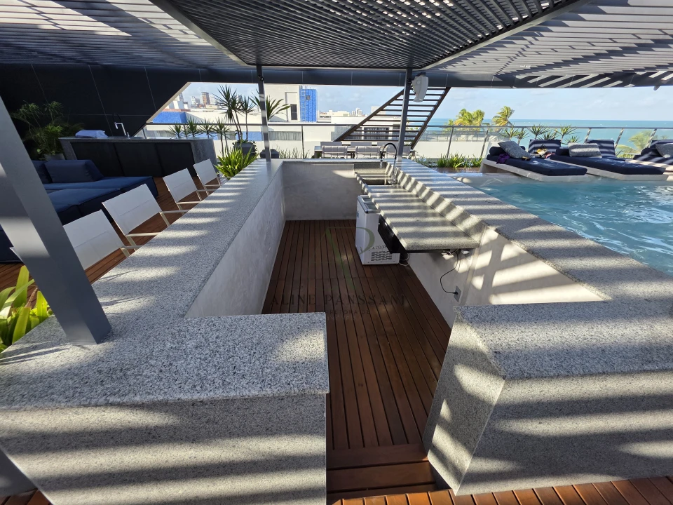 Imagens do imóveis FLAT DE LUXO TÉRREO À VENDA, 55m², COM OU SEM MOBÍLIA, PÉ NA AREIA, VISTA MAR, JARDIM OCEANIA