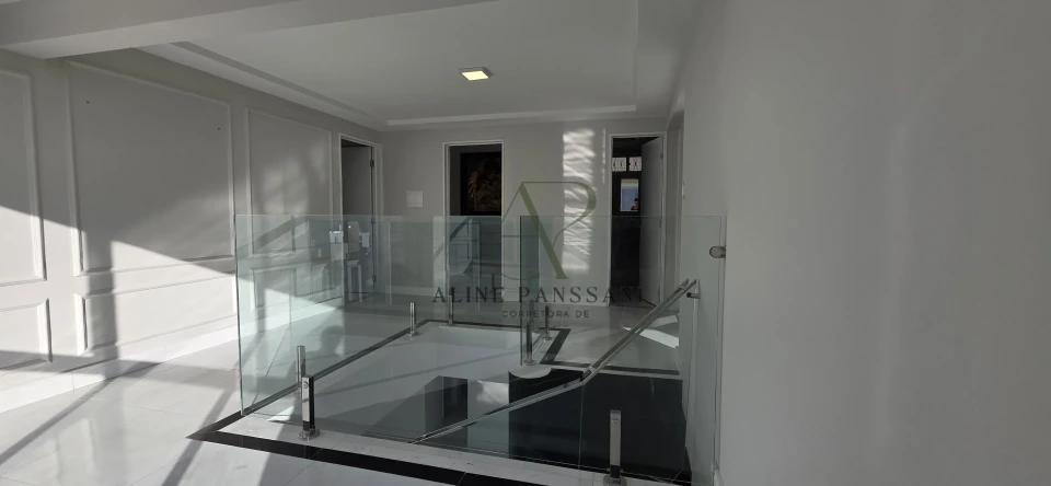 Imagens do imóveis COBERTURA DUPLEX COM VISTA MAR, 250m², 5 QUARTOS, SENDO 2 SUÍTES, PISCINA, NASCENTE, 1 VAGA, EM CAMBOINHA