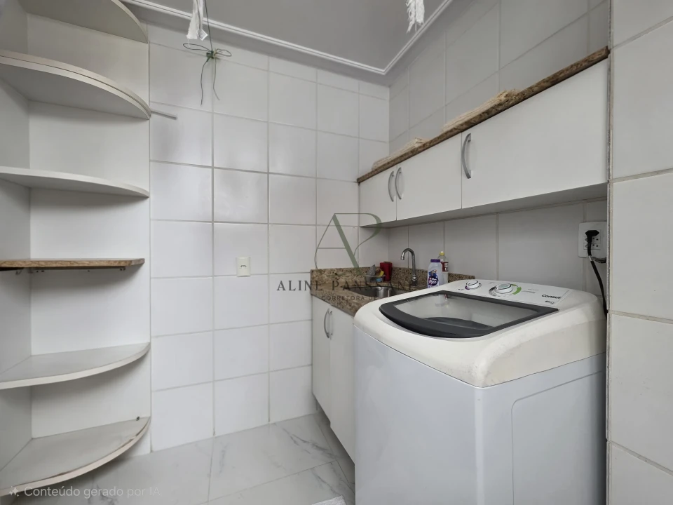 Imagens do imóveis VENDE-SE APARTAMENTO A 40M DO MAR, 3 QUARTOS, 1 SUÍTE, 100M², VARANDA, 2 VAGAS, 2 ELEVADORES