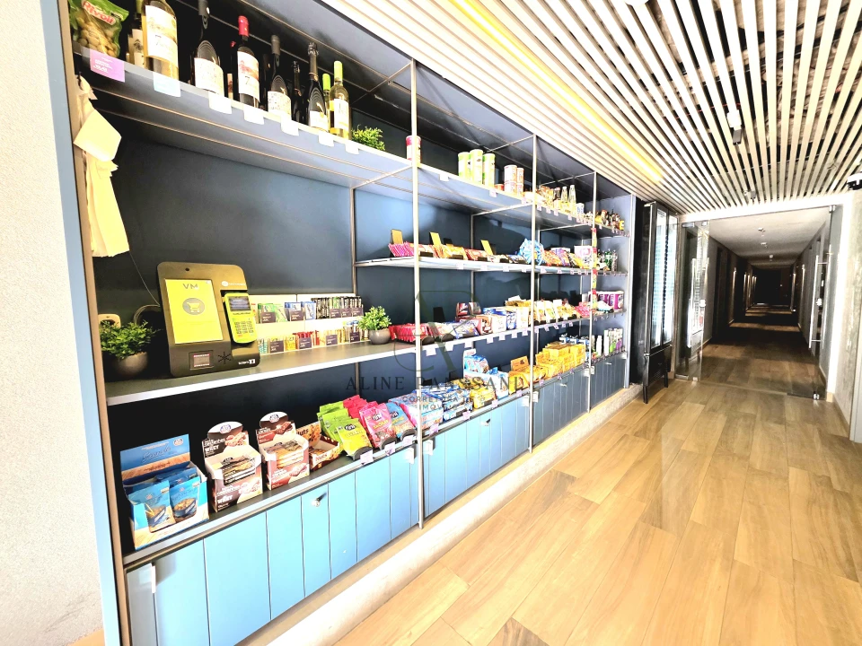 Imagens do imóveis FLAT DE LUXO À VENDA, 100% MOBILIADO, REANTBILIZANDO, PÉ NA AREIA, JARDIM OCEANIA