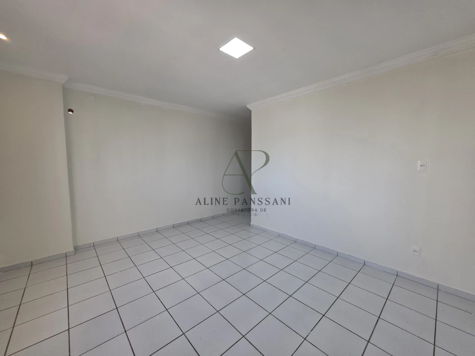 Imagens do imóveis APARTAMENTO À VENDA, COM 3 QUARTOS, DCE COMPLETA, SALA PARA 2 AMBIENTES, 1 VAGA COBERTA, TODO REFORMADO, TAMBAUZINHO