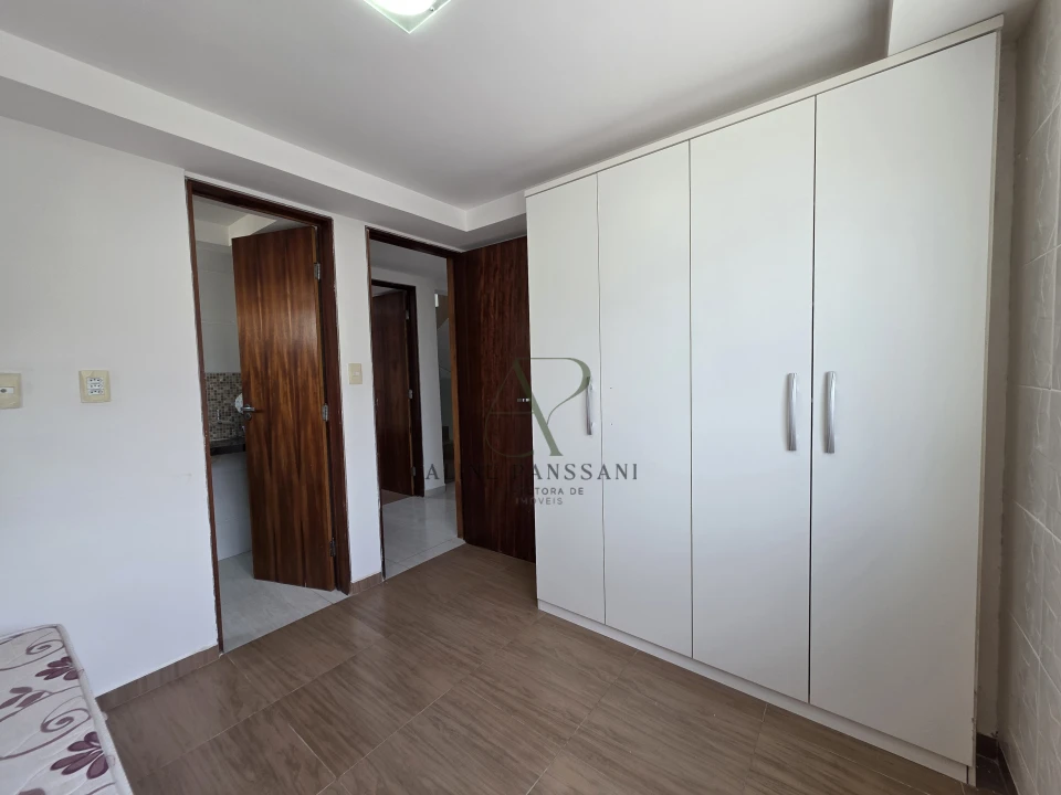 Imagens do imóveis CASA PARA LOCAÇÃO ANUAL, 03 SUÍTES, ESCRITÓRIO, SOLÁRIUM, PISCINA, INTERMARES