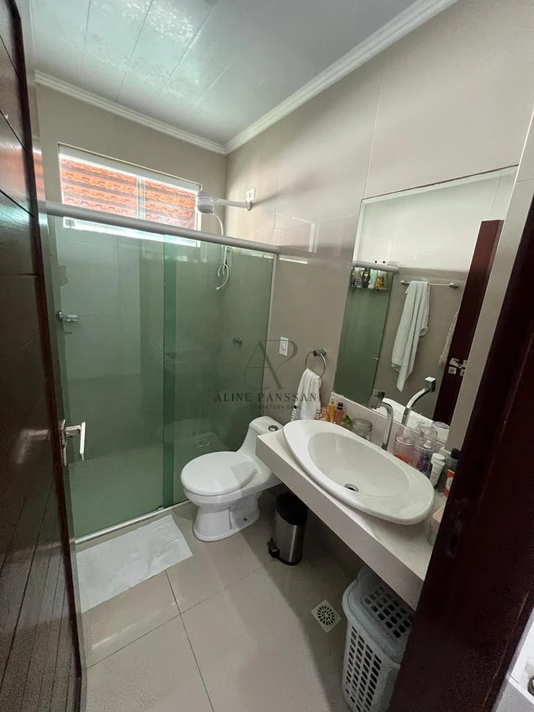 Imagens do imóveis CASA À VENDA, 287m², 4 QUARTOS, PISCINA, 6 VAGAS, INTERMARES