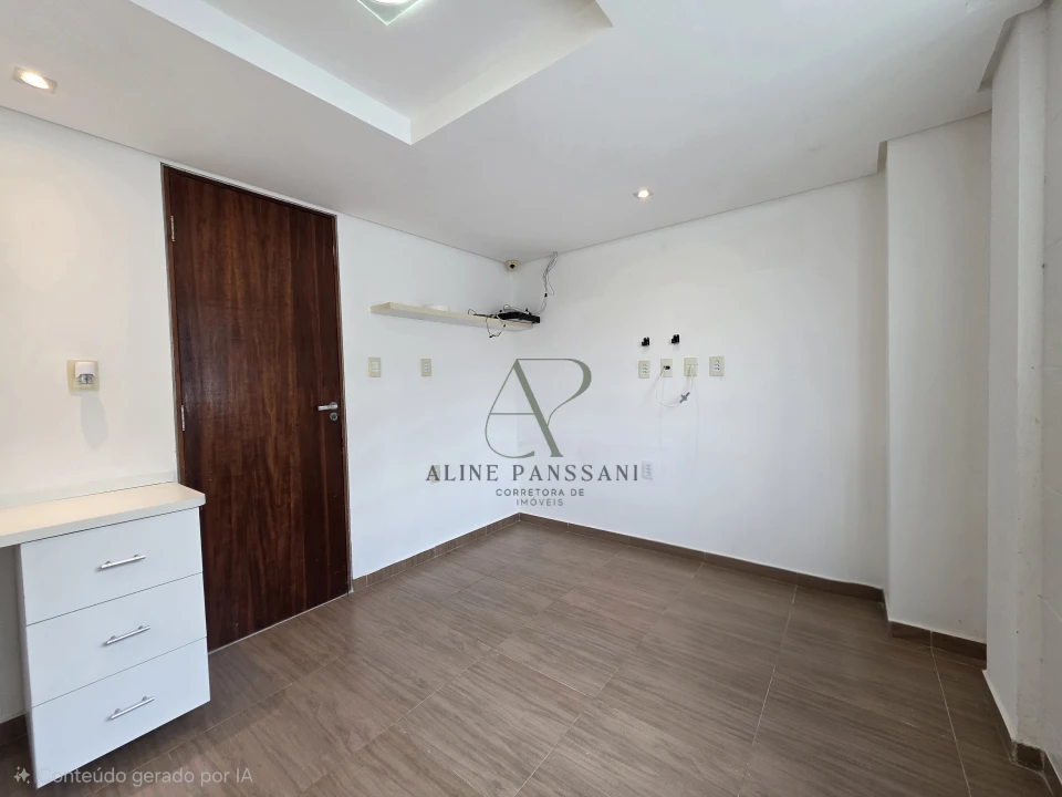 Imagens do imóveis CASA PARA LOCAÇÃO ANUAL, 03 SUÍTES, ESCRITÓRIO, SOLÁRIUM, PISCINA, INTERMARES