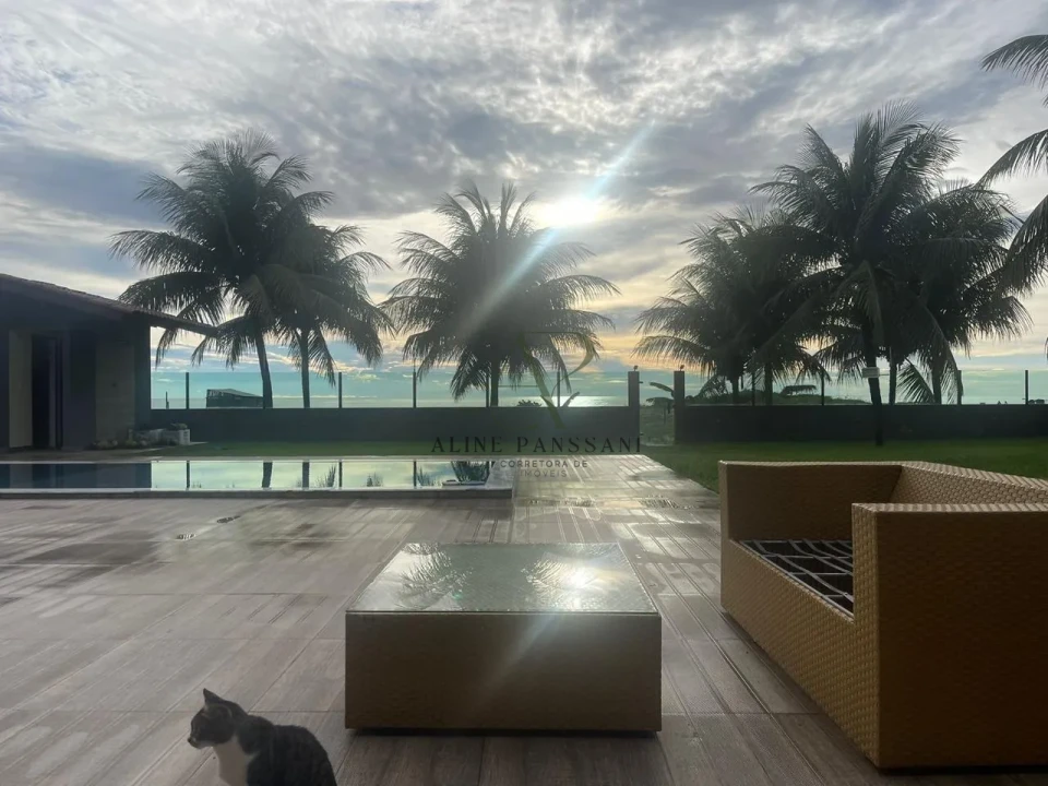 Imagens do imóveis CASA DE LUXO EM LUCENA, COM PISCINA, ADEGA, VARANDA, PLACAS SOLARES