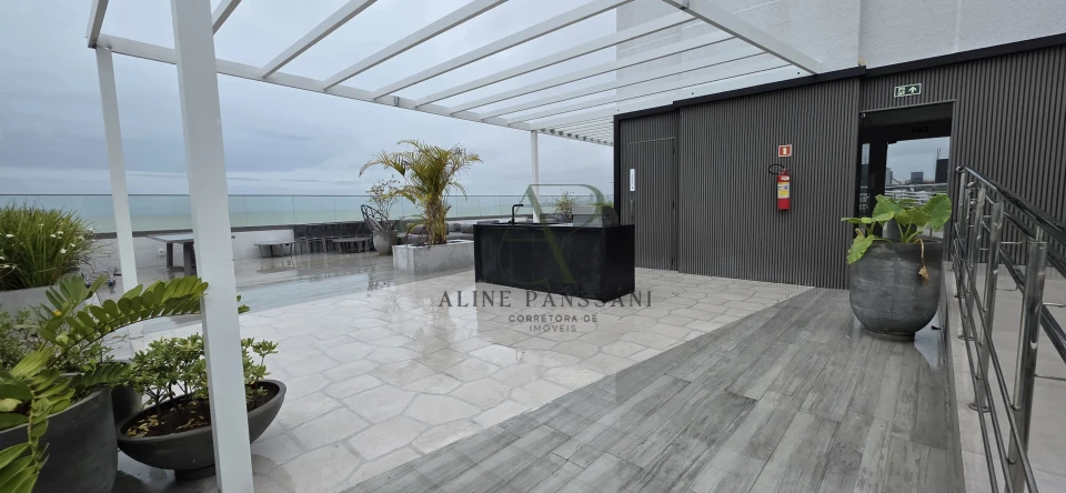 Imagens do imóveis FLAT À BEIRA MAR À VENDA, 24m², 1 QUARTO, ÁREA DE LAZER COMPLETA, NORTE, VAGA ROTATIVA