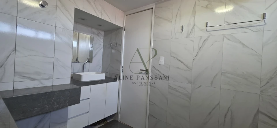 Imagens do imóveis COBERTURA DUPLEX COM VISTA MAR, 250m², 5 QUARTOS, SENDO 2 SUÍTES, PISCINA, NASCENTE, 1 VAGA, EM CAMBOINHA