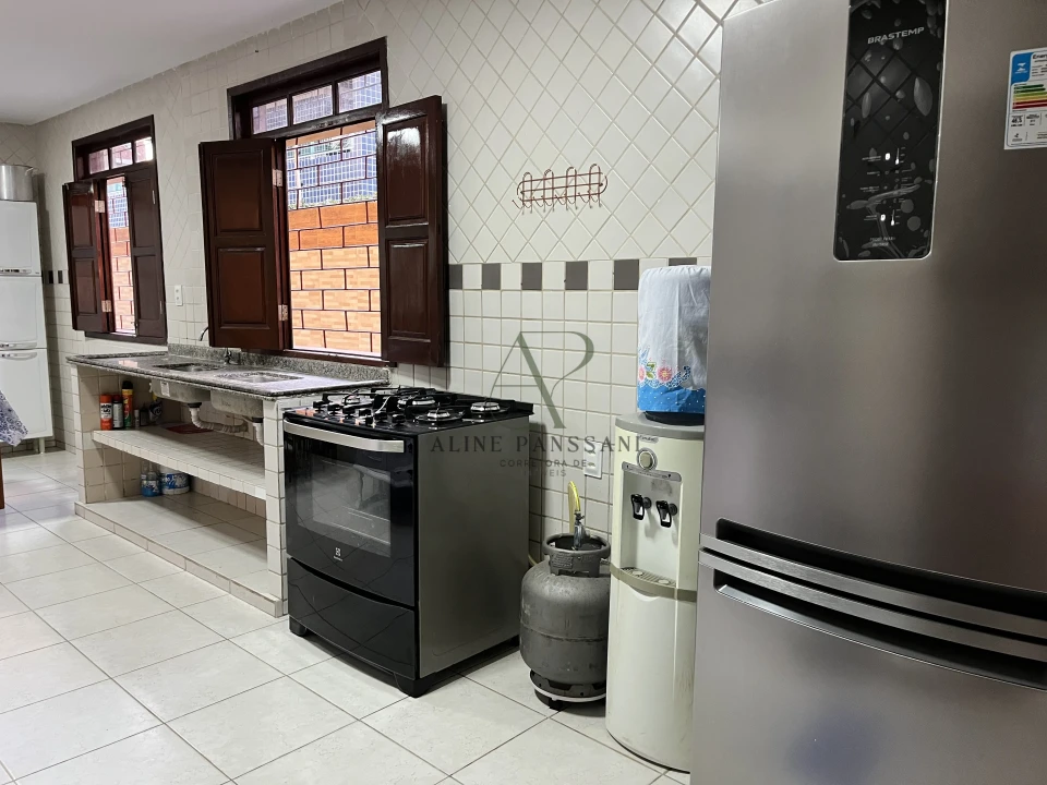 Imagens do imóveis CASA DE PRAIA PARA LOCAÇÃO MENSAL OU POR TEMPORADA, 4 SUÍTES, PISCINA E CHURRASQUEIRA, EM INTERMARES