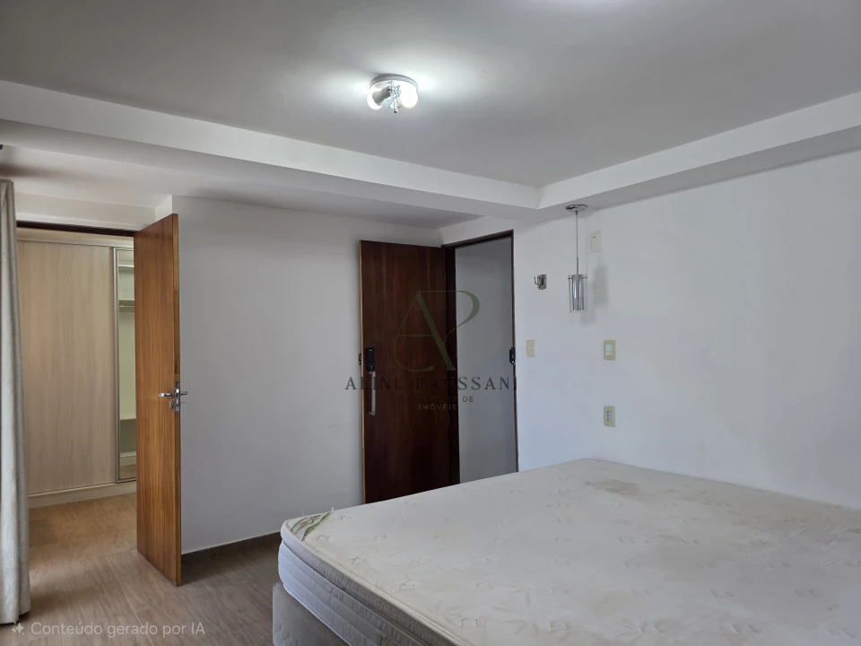 Imagens do imóveis CASA PARA LOCAÇÃO ANUAL, 03 SUÍTES, ESCRITÓRIO, SOLÁRIUM, PISCINA, INTERMARES