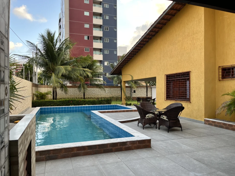 Imagens do imóveis CASA DE PRAIA PARA LOCAÇÃO MENSAL OU POR TEMPORADA, 4 SUÍTES, PISCINA E CHURRASQUEIRA, EM INTERMARES