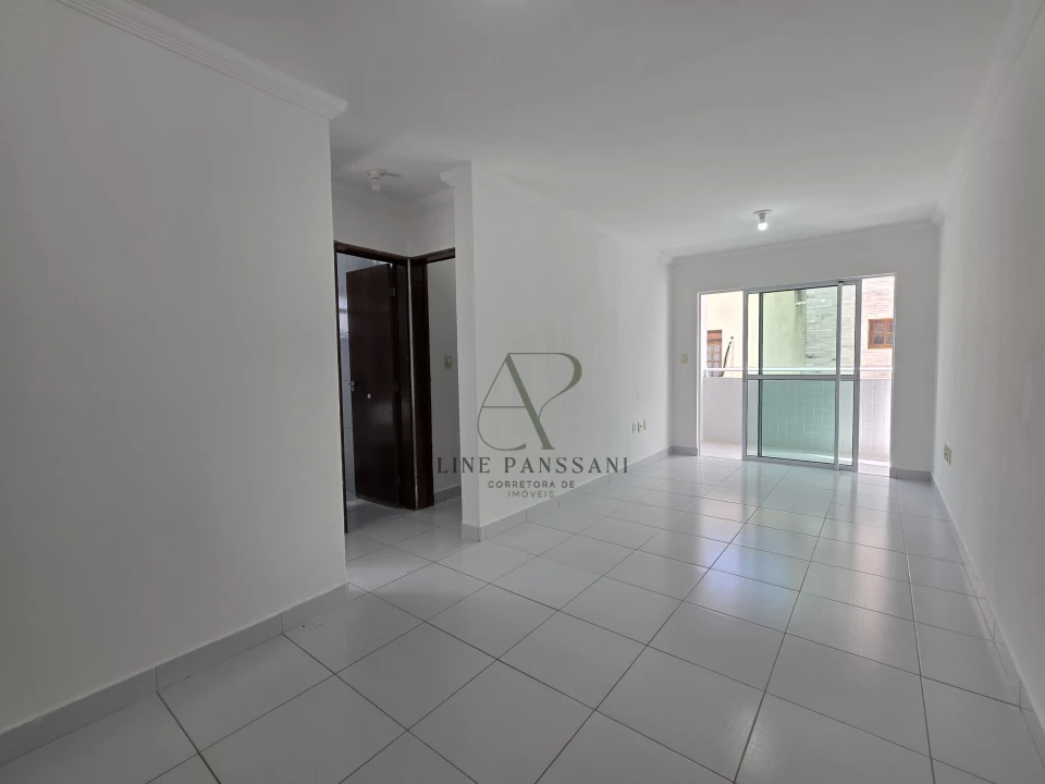 Imagens do imóveis APARTAMENTO À VENDA 2 QUARTOS, VARANDA, 1º ANDAR DE ESCADAS, COM ÁREA DE LAZER, 1 VAGA COBERTA