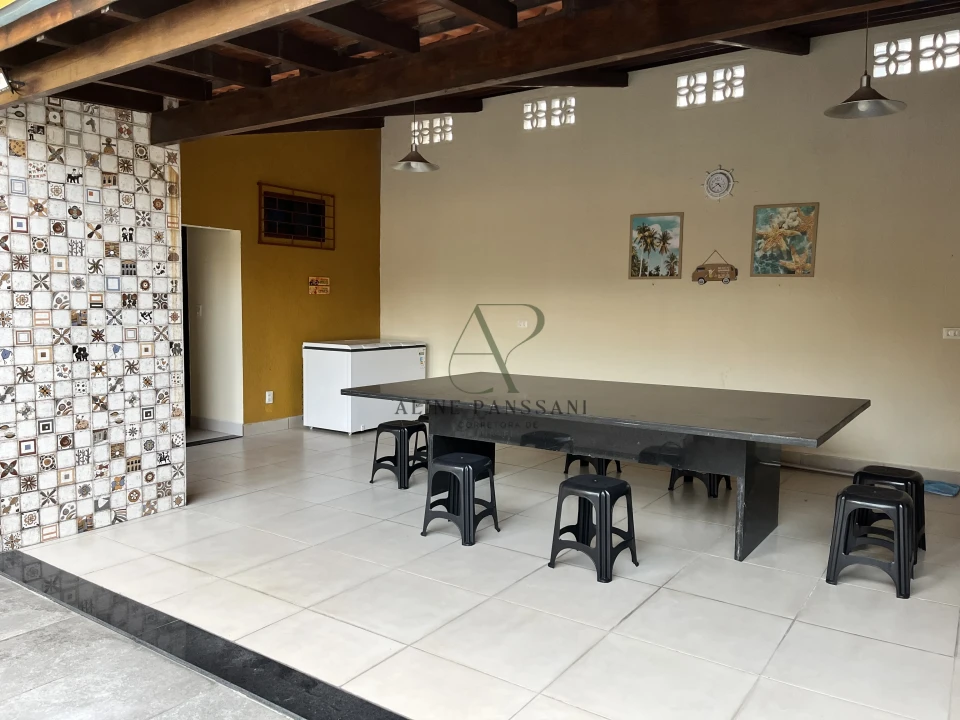 Imagens do imóveis CASA DE PRAIA PARA LOCAÇÃO MENSAL OU POR TEMPORADA, 4 SUÍTES, PISCINA E CHURRASQUEIRA, EM INTERMARES