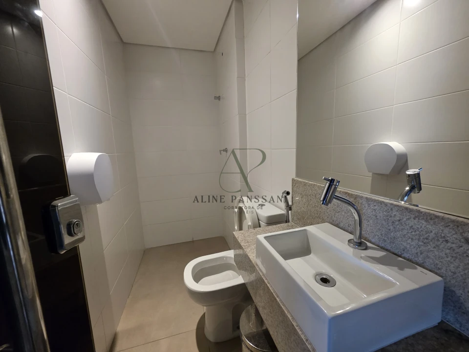 Imagens do imóveis VENDE-SE APTO EM CONDOMÍNIO DE ALTO PADRÃO, 3 SUÍTES, 147M², 2 VAGAS, DCE COMPLETA, INTERMARES