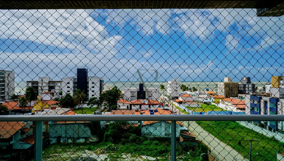 Imagens do imóveis COBERTURA DUPLEX COM VISTA MAR, 250m², 5 QUARTOS, SENDO 2 SUÍTES, PISCINA, NASCENTE, 1 VAGA, EM CAMBOINHA