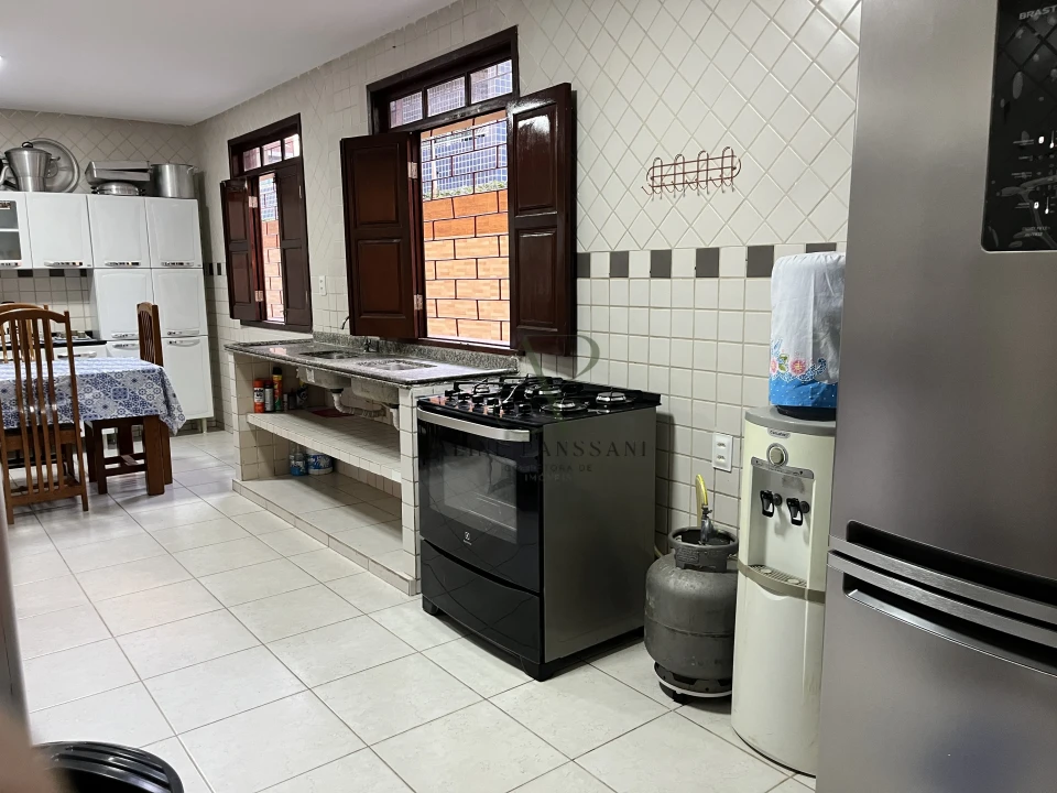 Imagens do imóveis CASA DE PRAIA PARA LOCAÇÃO MENSAL OU POR TEMPORADA, 4 SUÍTES, PISCINA E CHURRASQUEIRA, EM INTERMARES