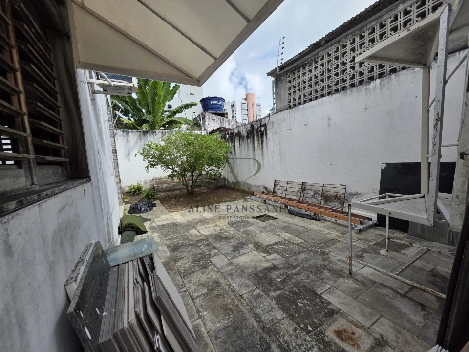 Imagens do imóveis CASA DUPLEX,  SOLTA À VENDA, 321M², 4 SUÍTES, PISCINA, 2 VAGAS, INTERMARES