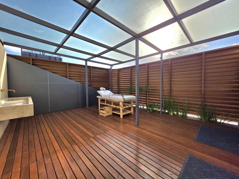 Imagens do imóveis FLAT DE LUXO À VENDA, 31m², COM OU SEM MOBÍLIA, PÉ NA AREIA, JARDIM OCEANIA