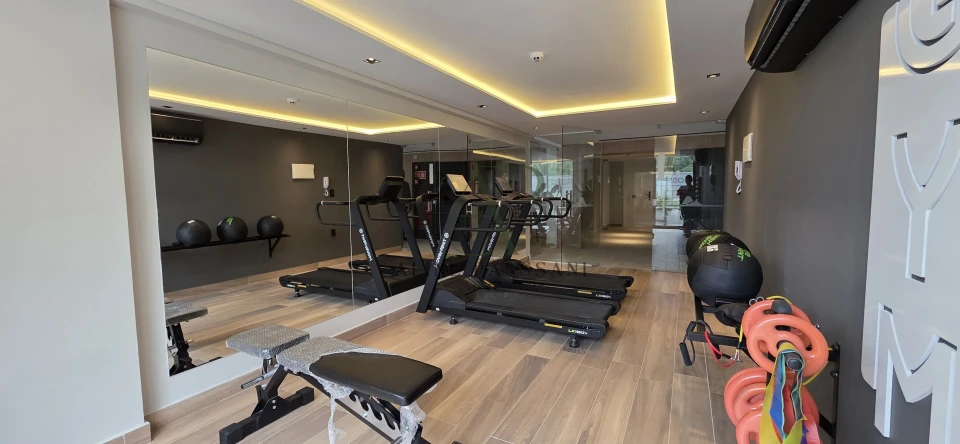 Imagens do imóveis FLAT À BEIRA MAR À VENDA, 24m², 1 QUARTO, ÁREA DE LAZER COMPLETA, NORTE, VAGA ROTATIVA