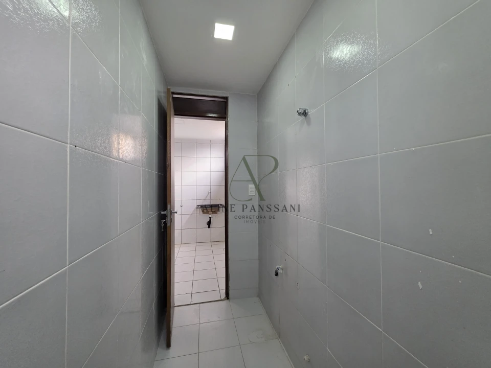 Imagens do imóveis APARTAMENTO À VENDA, COM 3 QUARTOS, DCE COMPLETA, SALA PARA 2 AMBIENTES, 1 VAGA COBERTA, TODO REFORMADO, TAMBAUZINHO