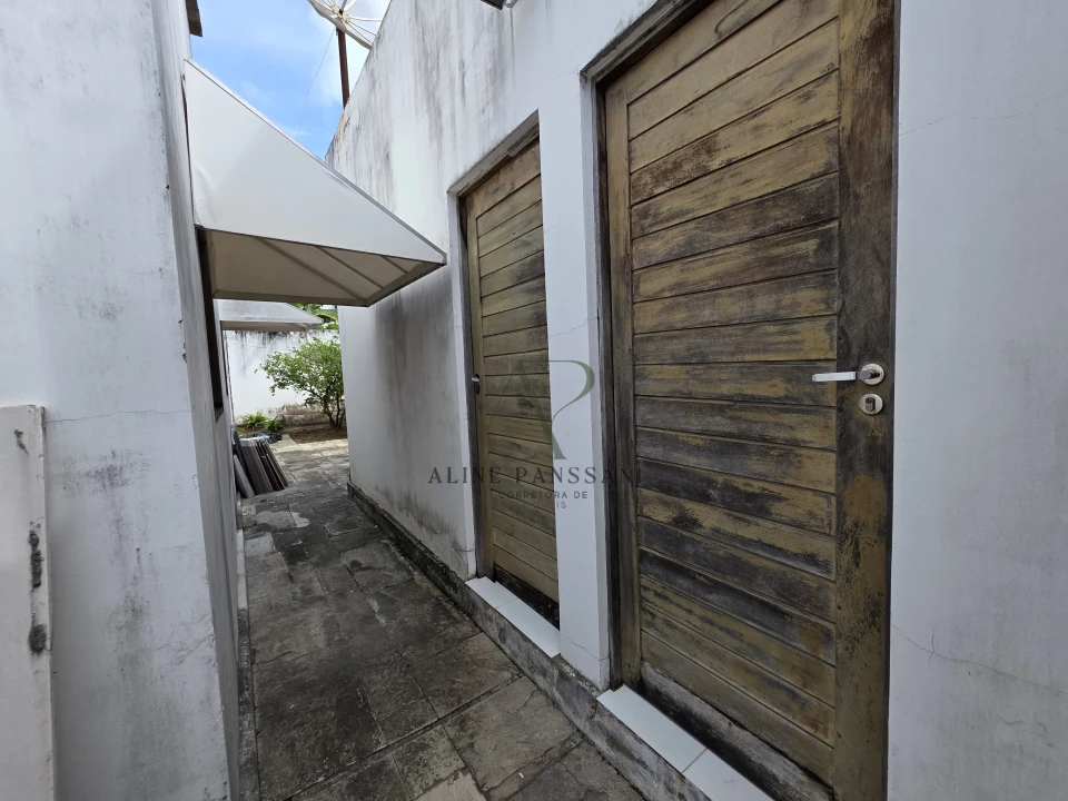 Imagens do imóveis CASA DUPLEX,  SOLTA À VENDA, 321M², 4 SUÍTES, PISCINA, 2 VAGAS, INTERMARES