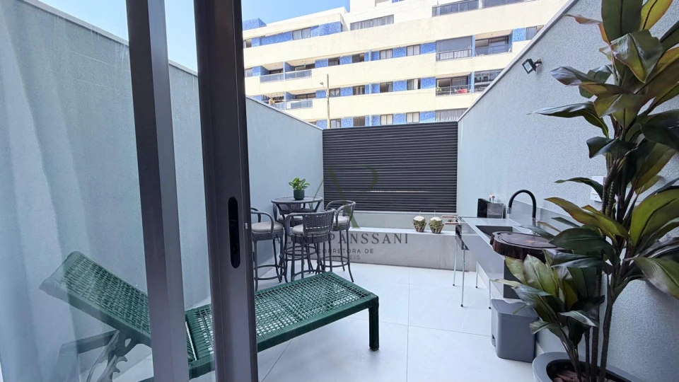 Imagens do imóveis FLAT DE LUXO À VENDA, 100% MOBILIADO, REANTBILIZANDO, PÉ NA AREIA, JARDIM OCEANIA