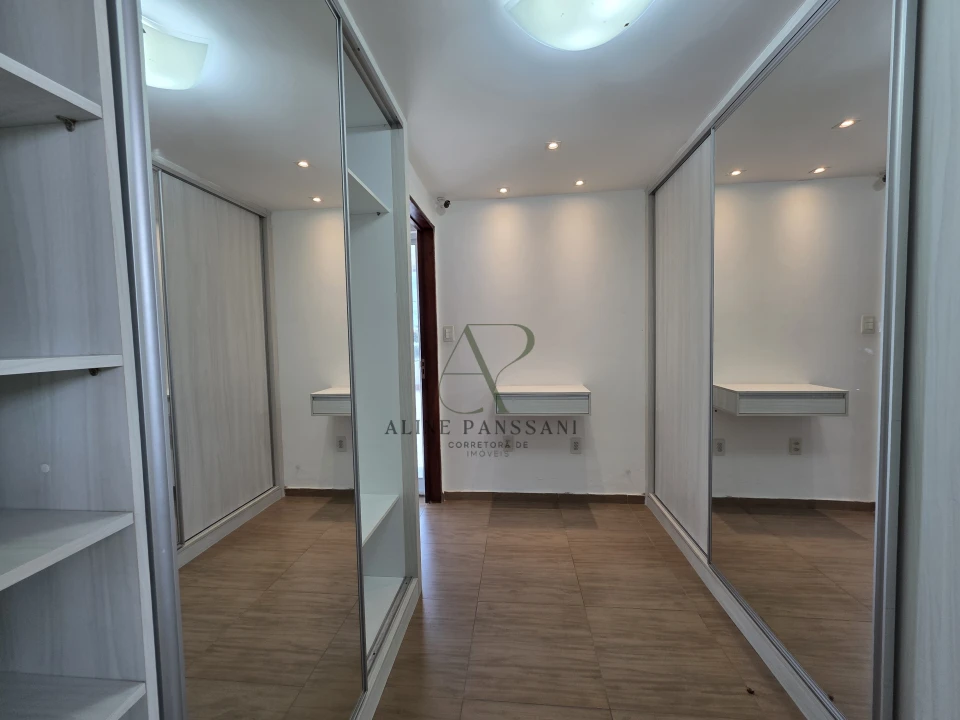 Imagens do imóveis CASA PARA LOCAÇÃO ANUAL, 03 SUÍTES, ESCRITÓRIO, SOLÁRIUM, PISCINA, INTERMARES