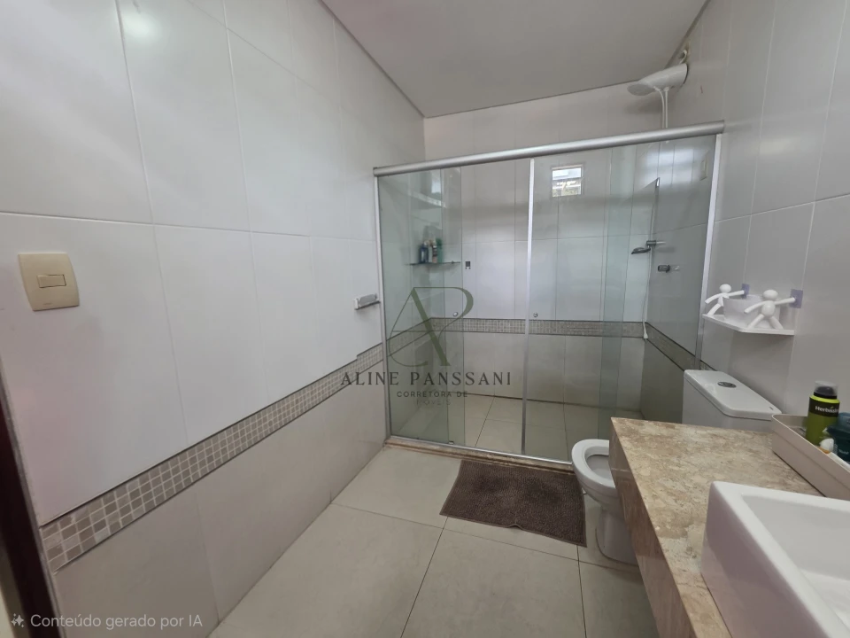 Imagens do imóveis CASA DUPLEX,  SOLTA À VENDA, 321M², 4 SUÍTES, PISCINA, 2 VAGAS, INTERMARES