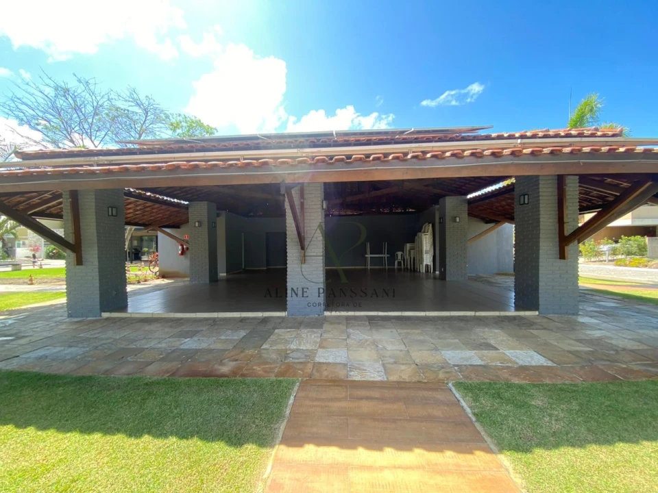 Imagens do imóveis CASA PARA LOCAÇÃO ANUAL, 03 SUÍTES, ESCRITÓRIO, SOLÁRIUM, PISCINA, INTERMARES