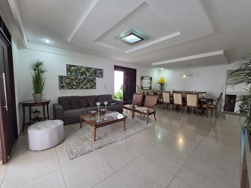 Imagens do imóveis CASA DUPLEX,  SOLTA À VENDA, 321M², 4 SUÍTES, PISCINA, 2 VAGAS, INTERMARES