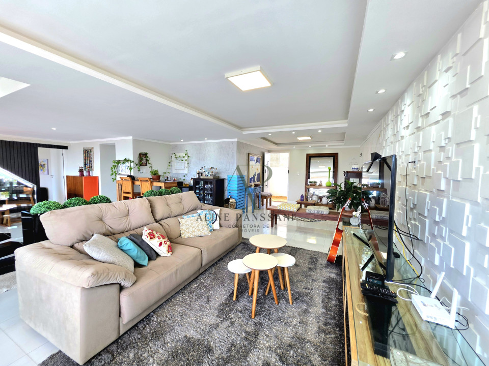 Imagens do imóveis COBERTURA DUPLEX COM VISTA MAR, 250m², 5 QUARTOS, SENDO 2 SUÍTES, PISCINA, NASCENTE, 1 VAGA, EM CAMBOINHA