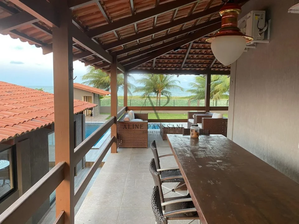 Imagens do imóveis CASA DE LUXO EM LUCENA, COM PISCINA, ADEGA, VARANDA, PLACAS SOLARES