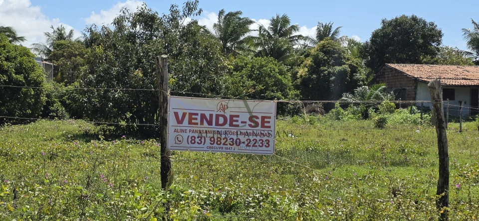 Imagens do imóveis TERRENO À VENDA EM LUCENA , 2.120m², PLANO