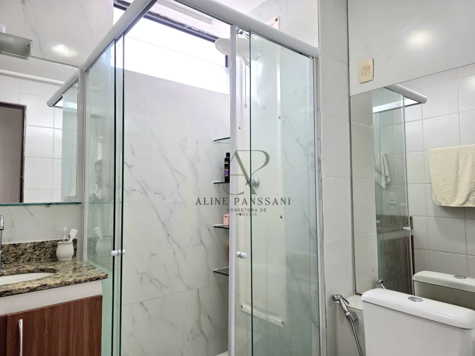Imagens do imóveis VENDE-SE APARTAMENTO A 40M DO MAR, 3 QUARTOS, 1 SUÍTE, 100M², VARANDA, 2 VAGAS, 2 ELEVADORES