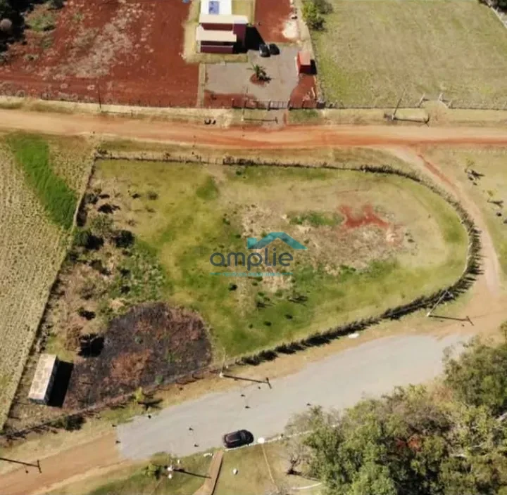 TERRENO ÚNICO DE CHÁCARA EM CONDOMÍNIO