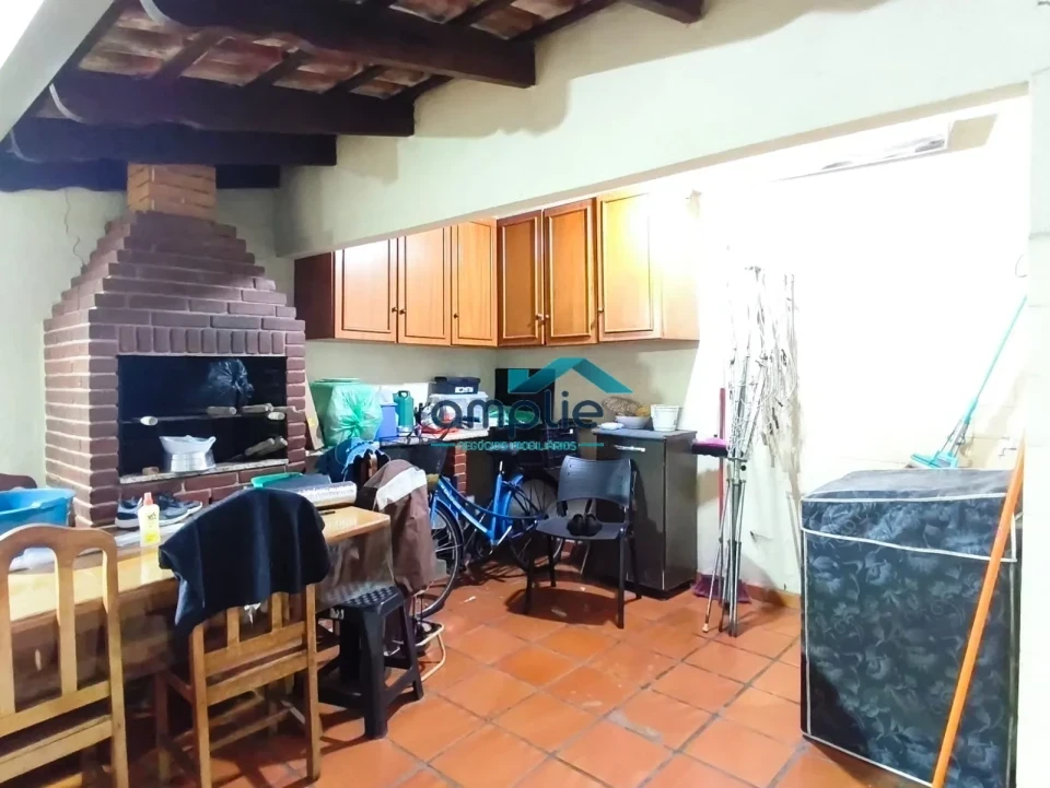 Imagens do imóveis CASA EM CONDOMÍNIO A VENDA - REGIÃO LESTE