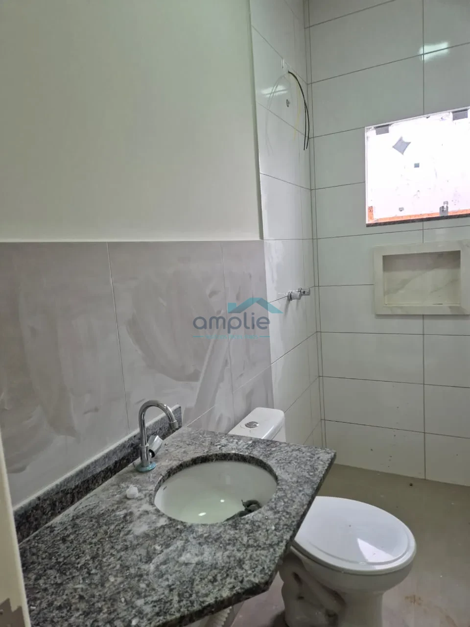 Imagens do imóveis CASA GEMINADA A VENDA NO BAIRRO BANDEIRANTES