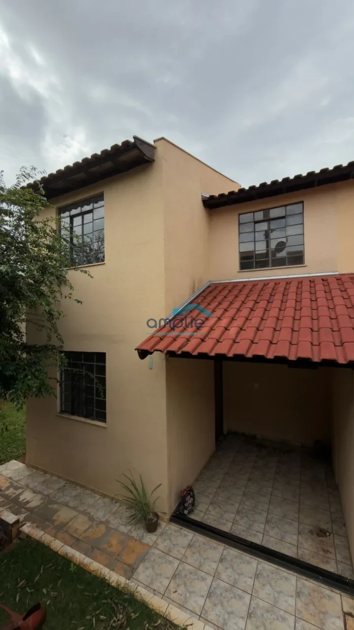 LOCAÇÃO NO JD. TÓKIO - CASA EM CONDOMÍNIO