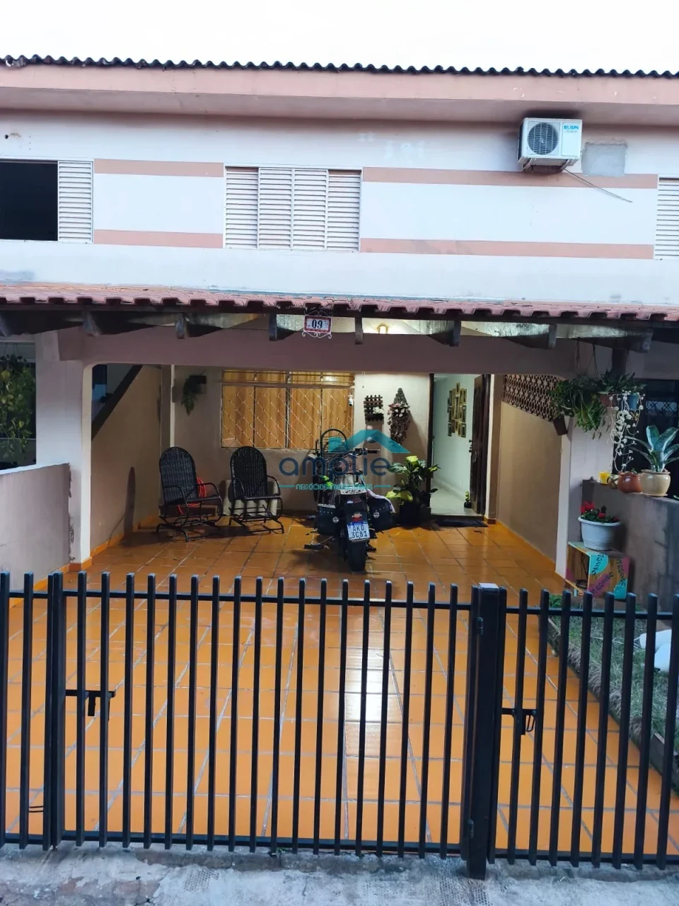 Imagens do imóveis CASA EM CONDOMÍNIO A VENDA - REGIÃO LESTE