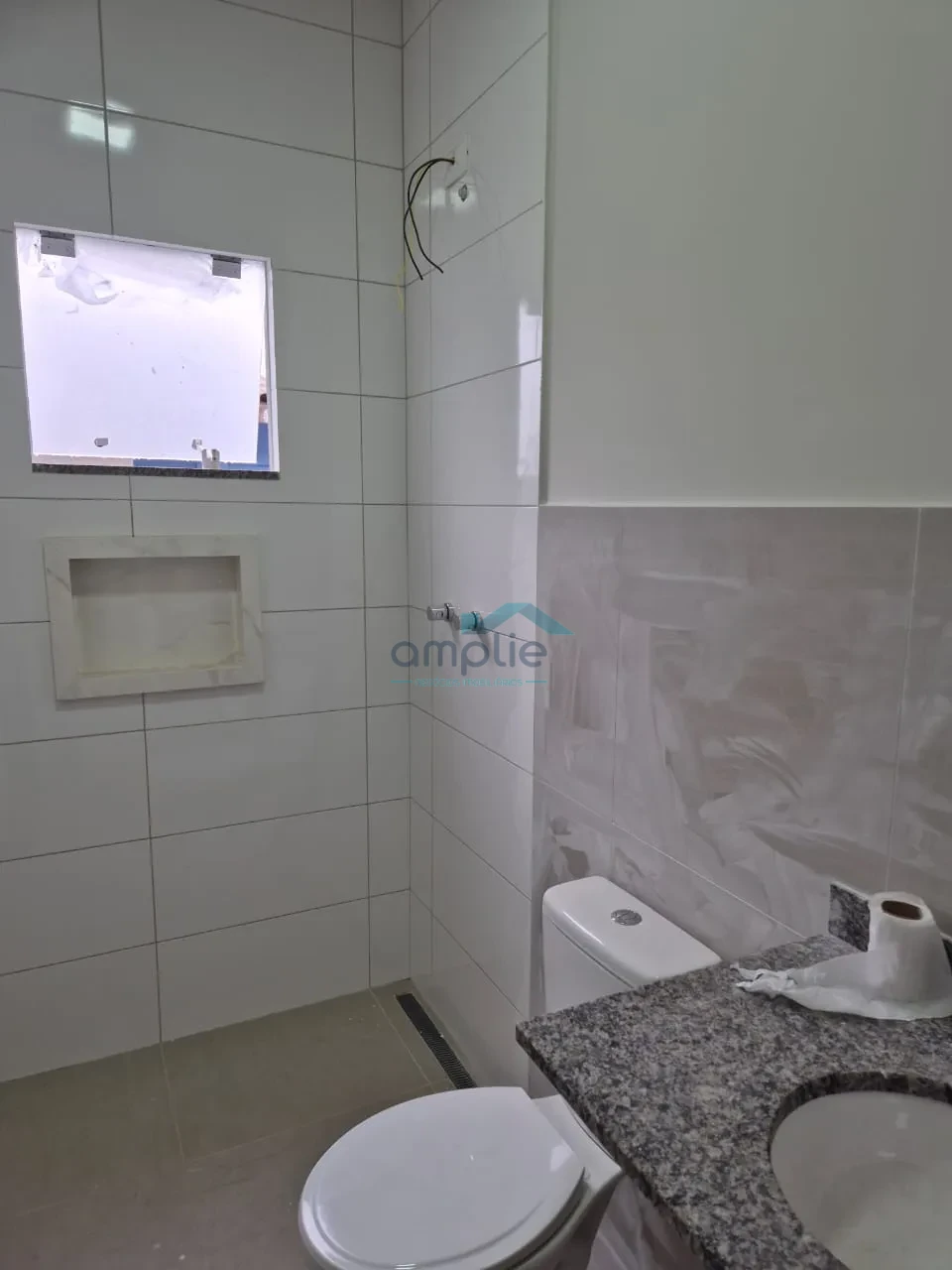 Imagens do imóveis CASA GEMINADA A VENDA NO BAIRRO BANDEIRANTES